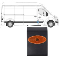 Sidebeklædning af forreste stolpe med lampe til Renault Master 2010- / Venstre = Højre (symmetrisk) / Sæt 10552