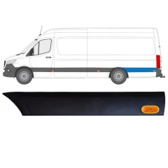 Stødliste til bagskærm med lampe til Mercedes Sprinter 2018- / Venstre / Sæt 12971